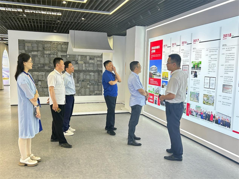 中国工程建设标准化协会副秘书长程志军一行到访集团公司调研交流
